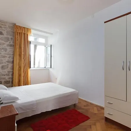Apartment Mila *