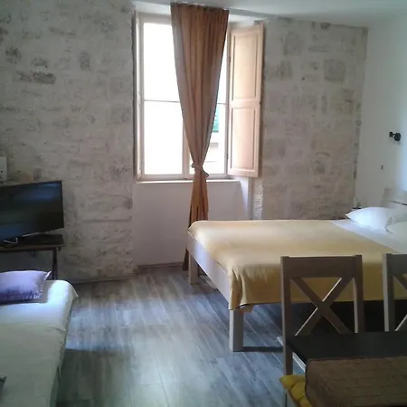 Mila Apartman Split